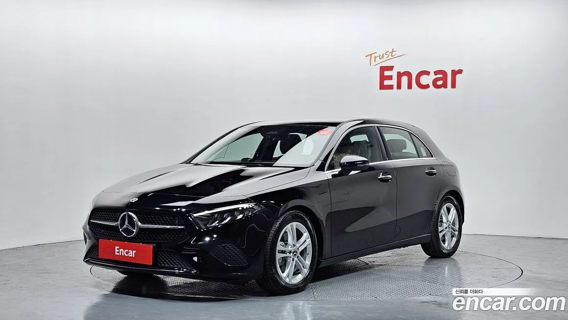Mercedes-Benz A-Class — фото 1