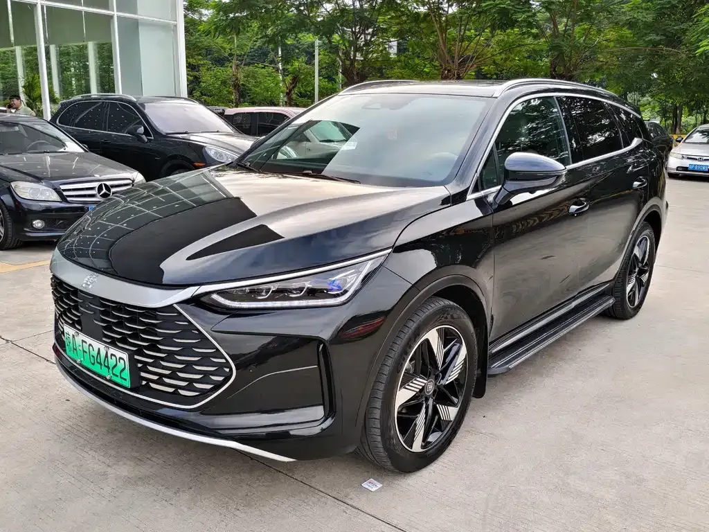 BYD Tang New Energy — фото 1