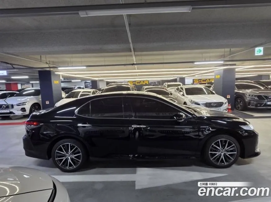 Toyota Camry 2024 из KR, фото 4