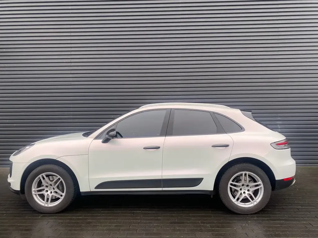 Porsche Macan — фото 6