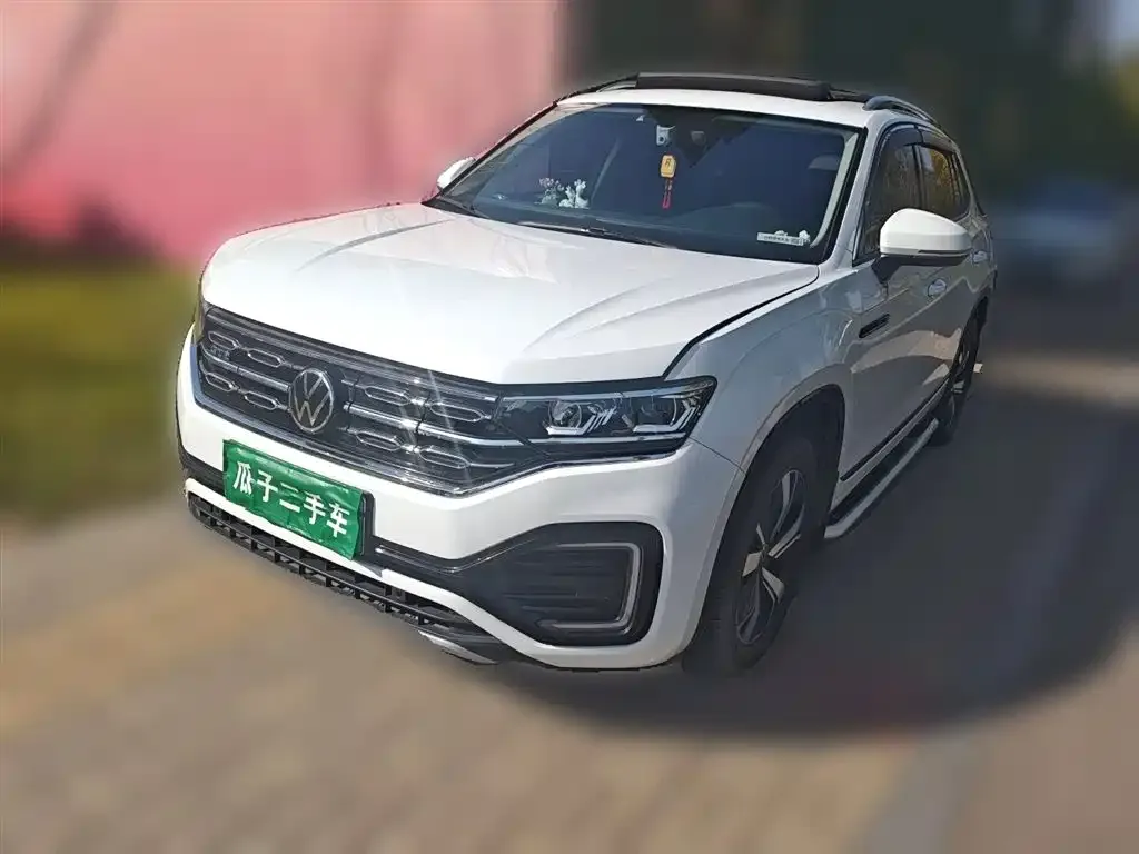 Volkswagen GTE PHEV 2021 из CN, фото 1
