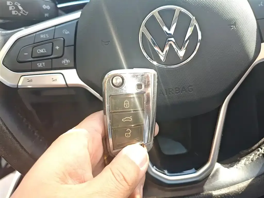 Volkswagen GTE PHEV 2021 из CN, фото 10