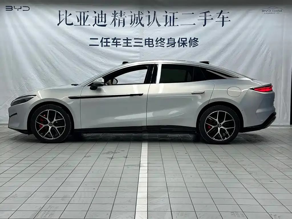 [object Object] 汉L 2025 из CN, фото 3