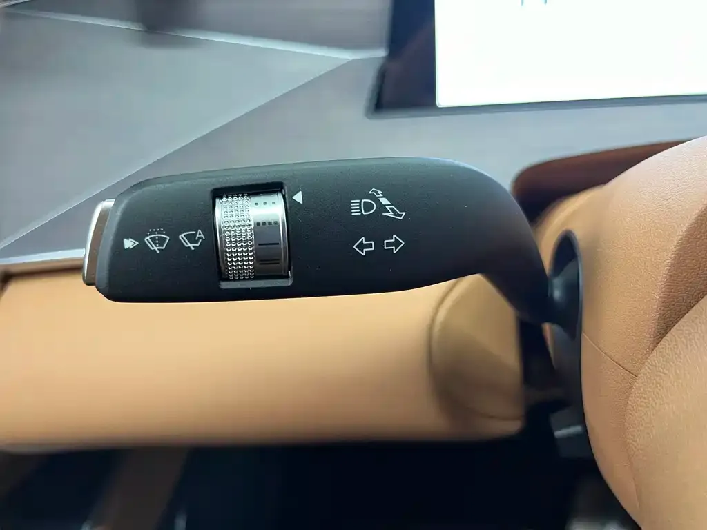 [object Object] 汉L 2025 из CN, фото 9