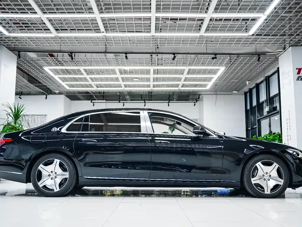 Mercedes-Benz S-Class — фото 4