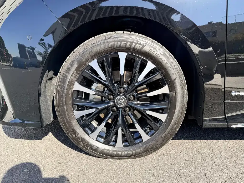 Toyota Alphard 2024 из CN, фото 8