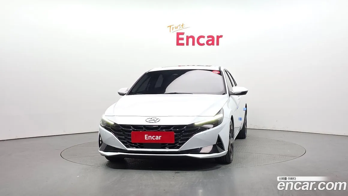 Hyundai AVANTE — фото 3