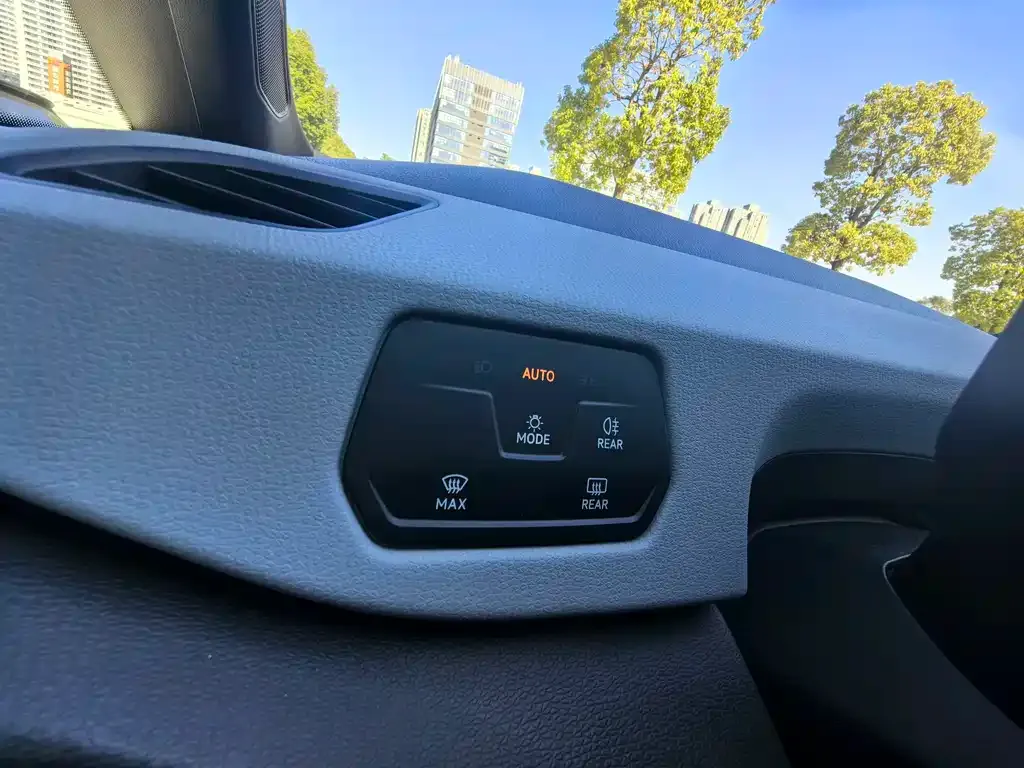 Volkswagen ID.3 2023 из CN, фото 10