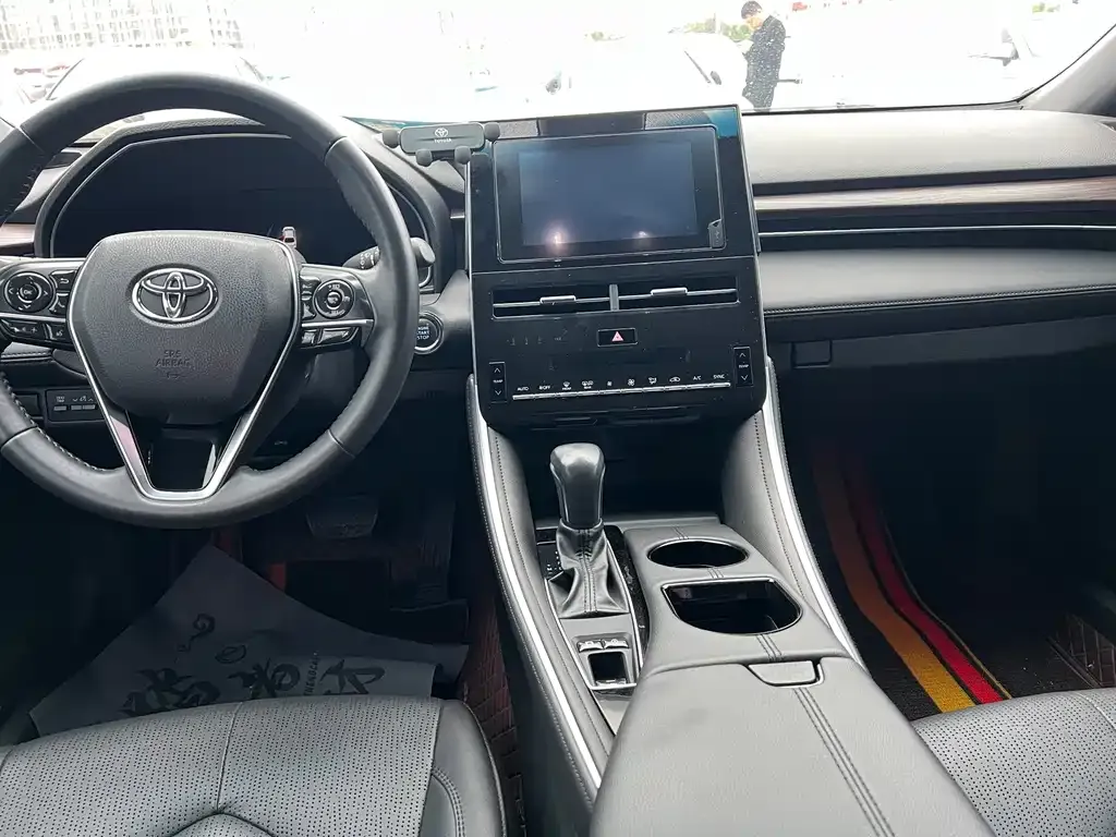 Toyota Avalon 2023 из CN, фото 4