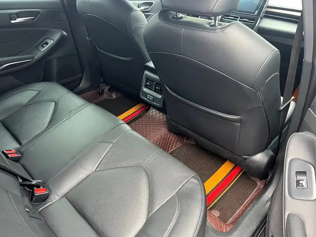 Toyota Avalon 2023 из CN, фото 6