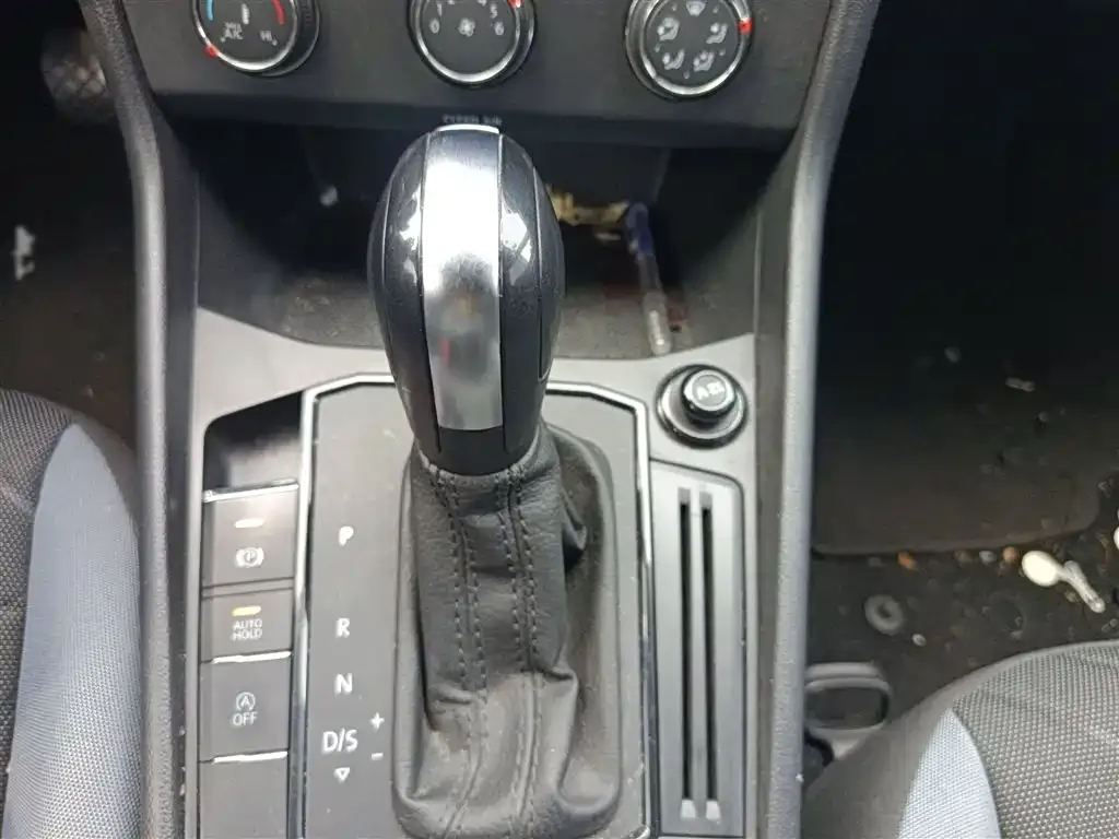Volkswagen Lavida 2022 из CN, фото 7