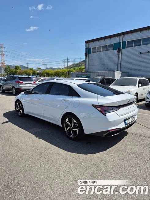 Hyundai AVANTE — фото 3