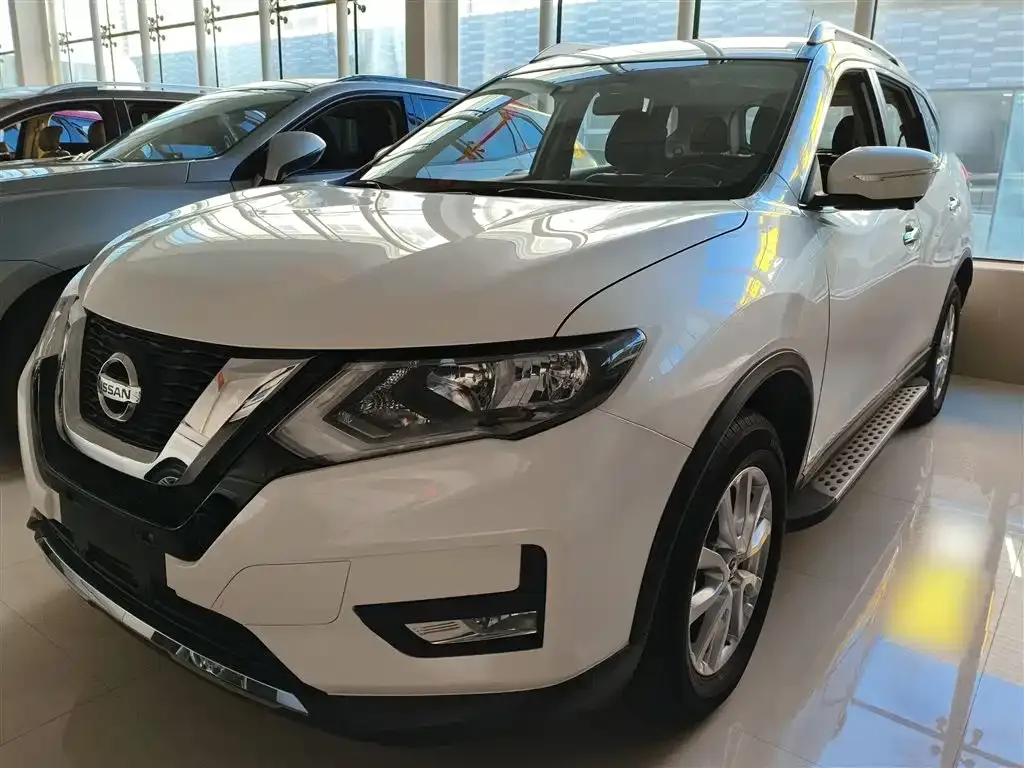 Nissan X-Trail — фото 2