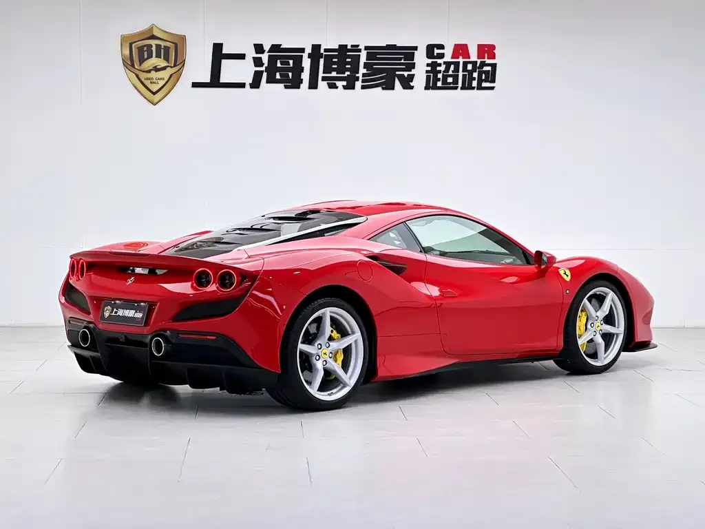 Ferrari F8 — фото 3