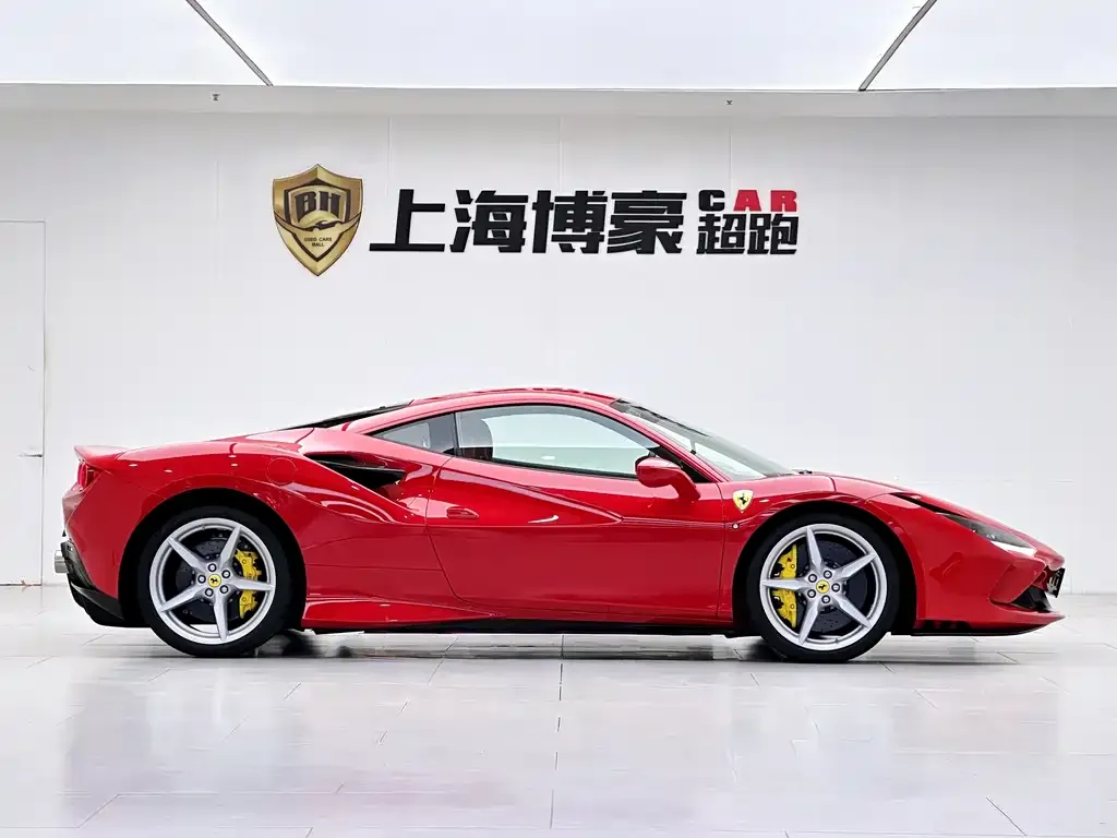 Ferrari F8 — фото 5