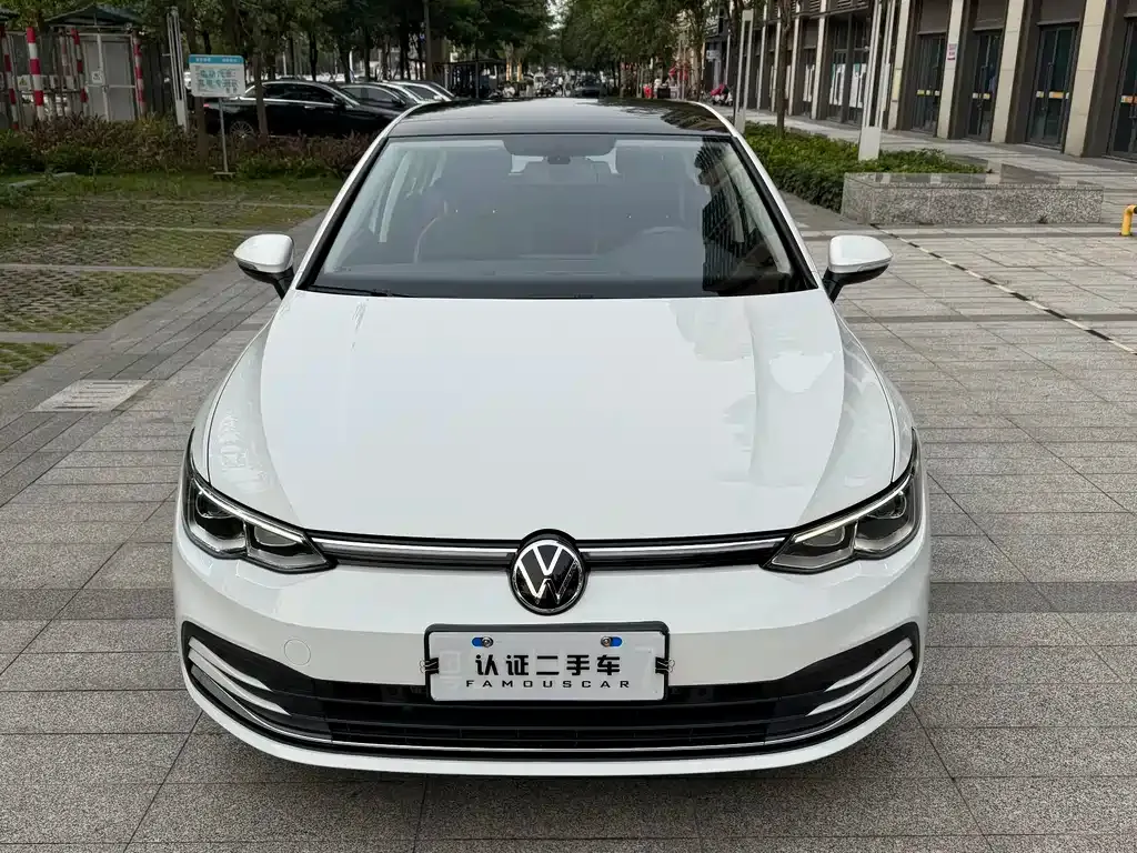 Volkswagen Golf 2025 из CN, фото 2