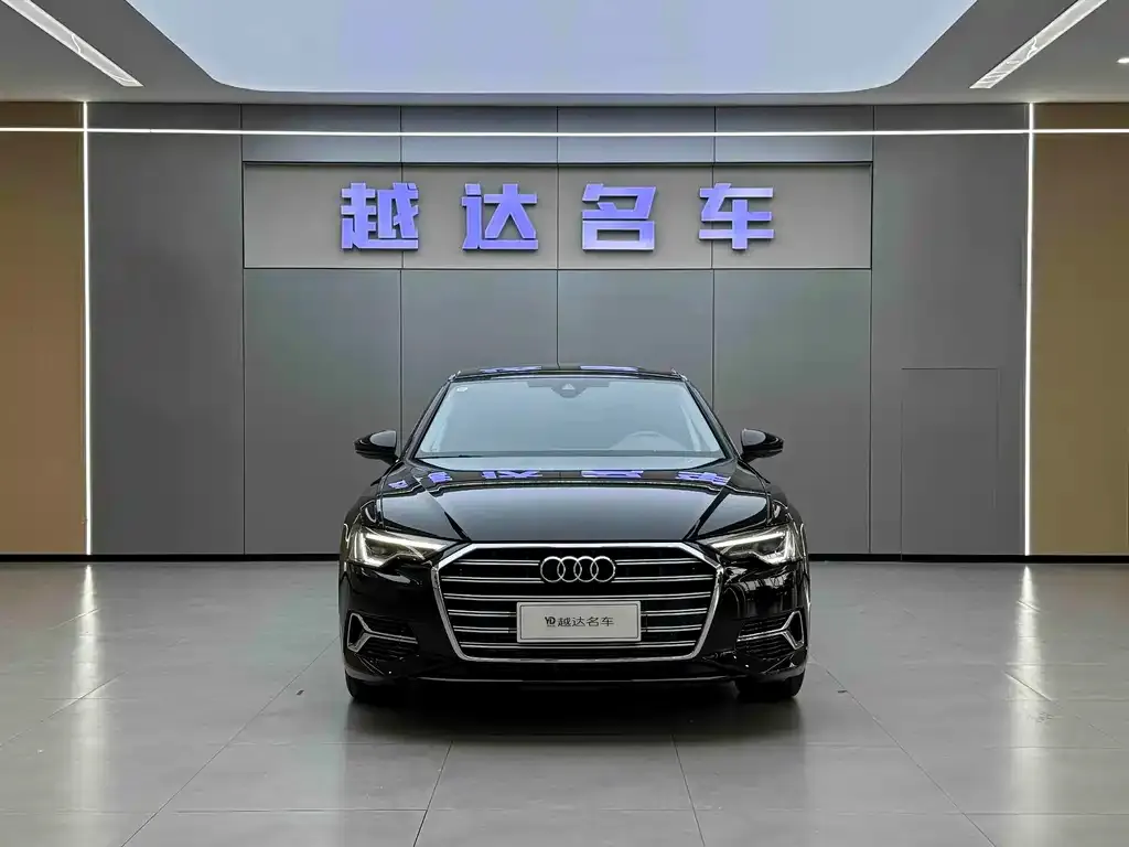 Audi A6L — фото 2