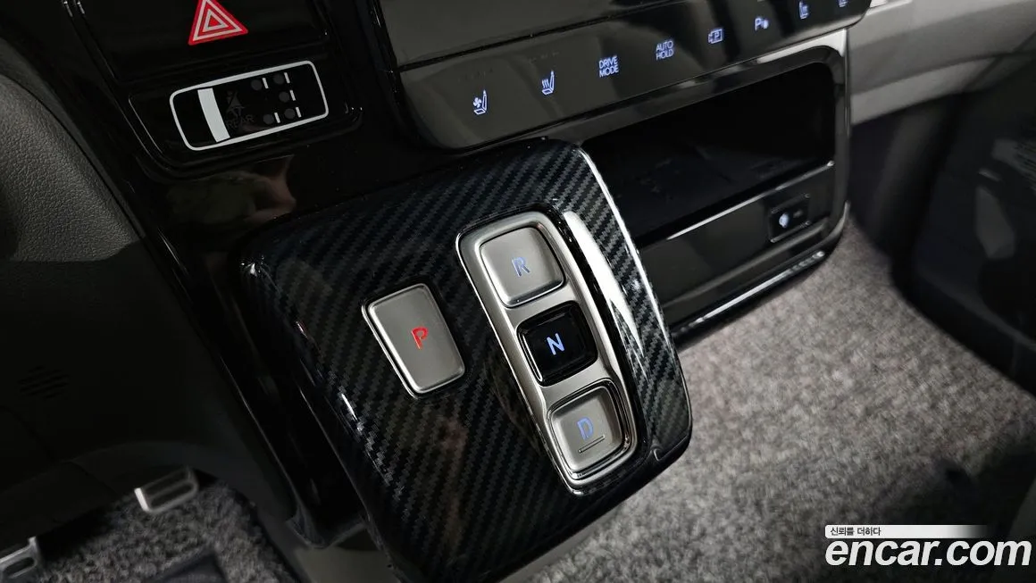 Hyundai Staria — фото 9