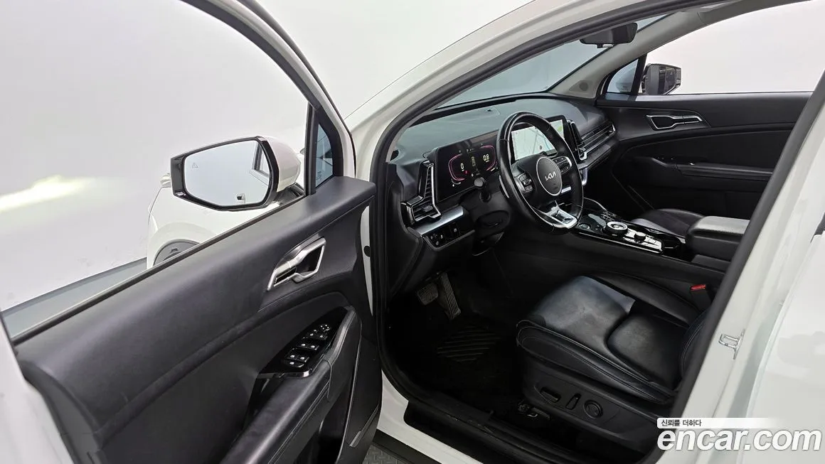 Kia Sportage — фото 10