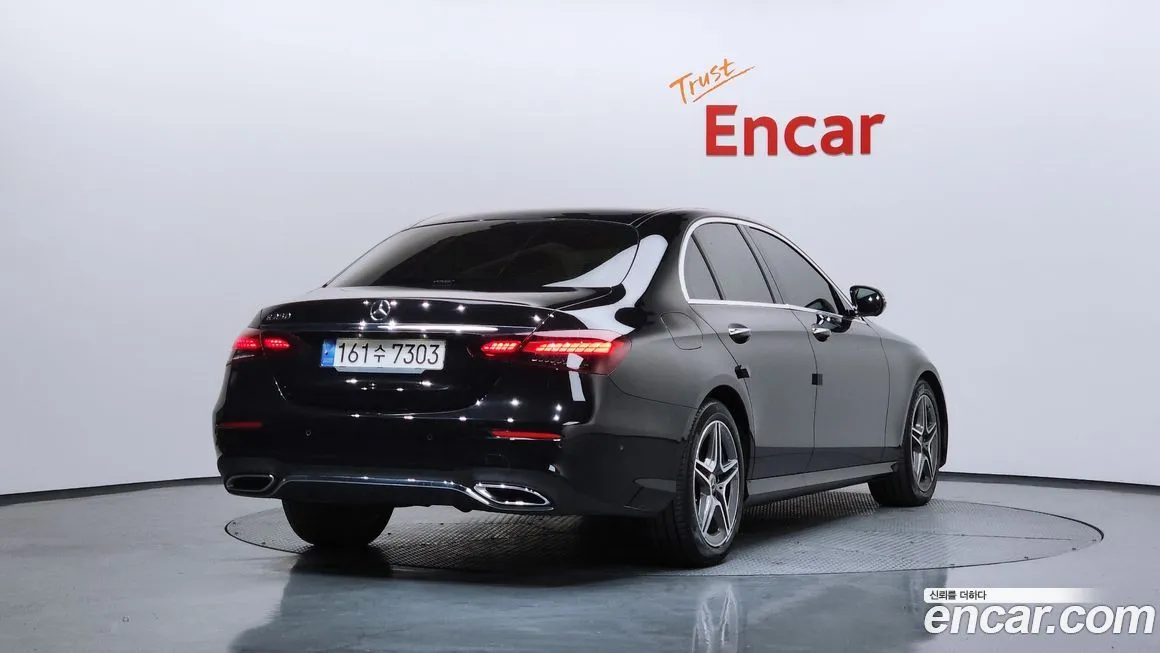 Mercedes-Benz E-Class 2023 из KR, фото 2