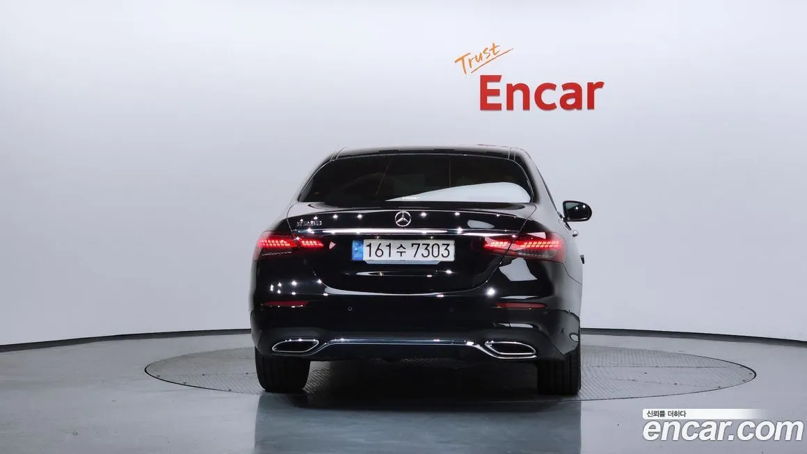 Mercedes-Benz E-Class 2023 из KR, фото 4