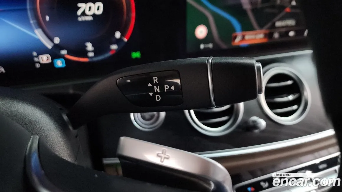 Mercedes-Benz E-Class 2023 из KR, фото 9