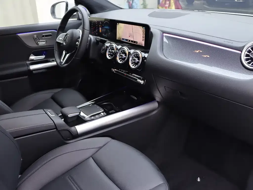 Mercedes-Benz GLA 2023 из CN, фото 8