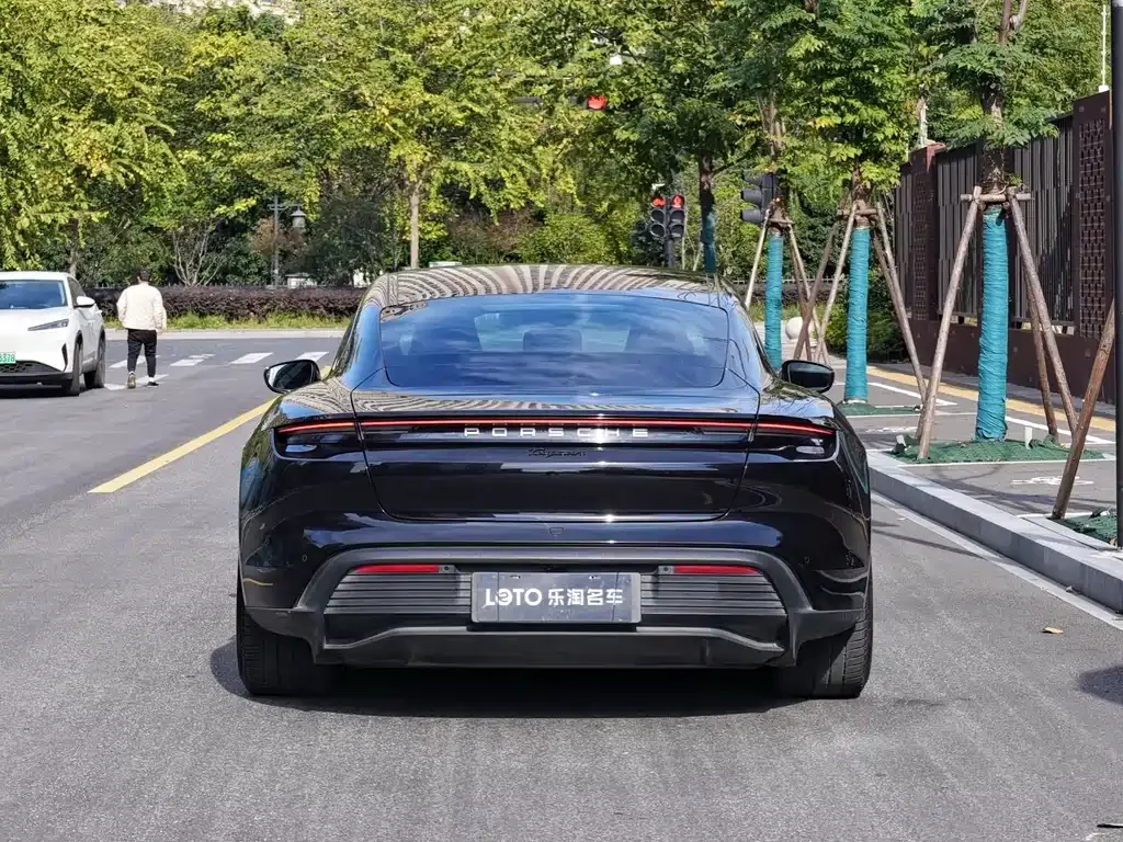 Porsche Taycan 2021 из CN, фото 5