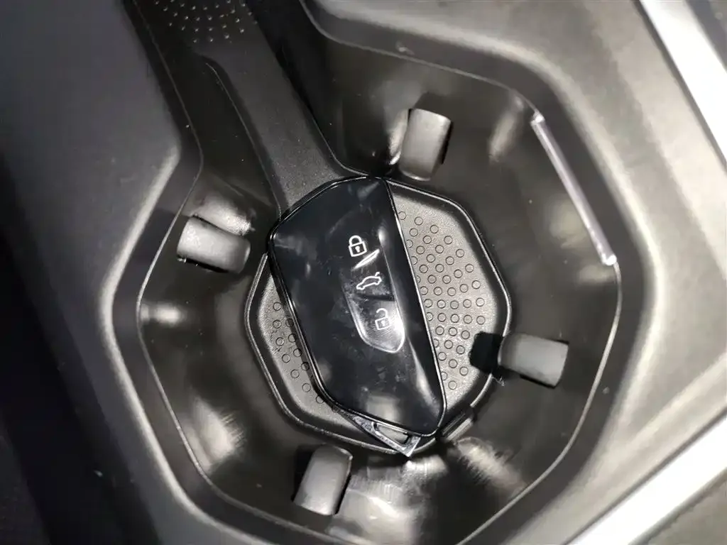 Volkswagen Talagon 2025 из CN, фото 9