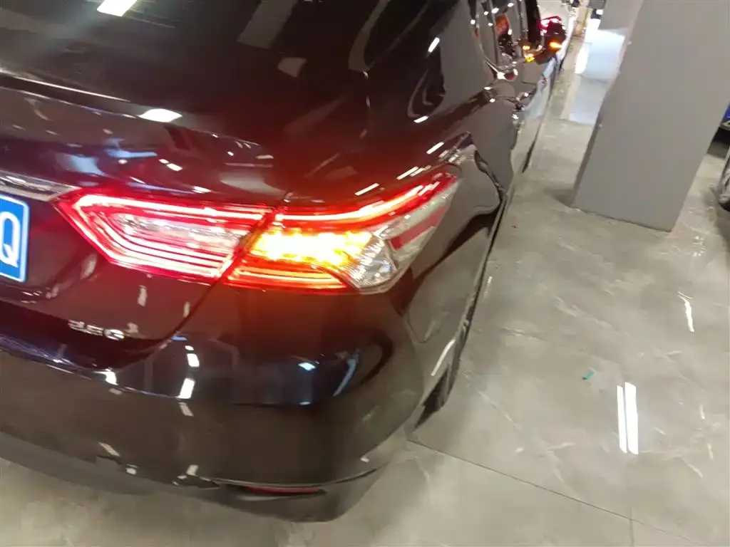 Toyota Camry 2023 из CN, фото 8