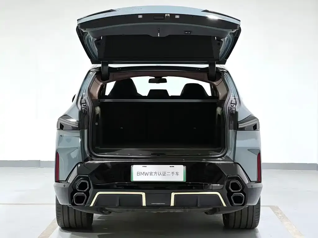 BMW XM 2024 из CN, фото 2