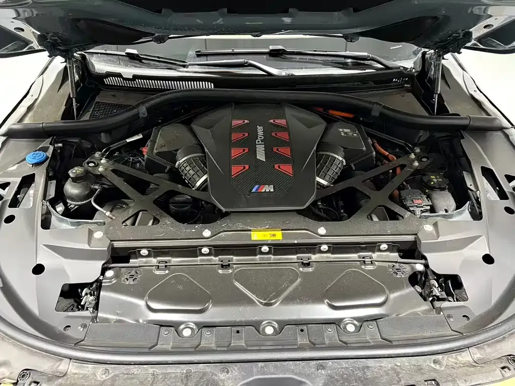 BMW XM 2024 из CN, фото 4