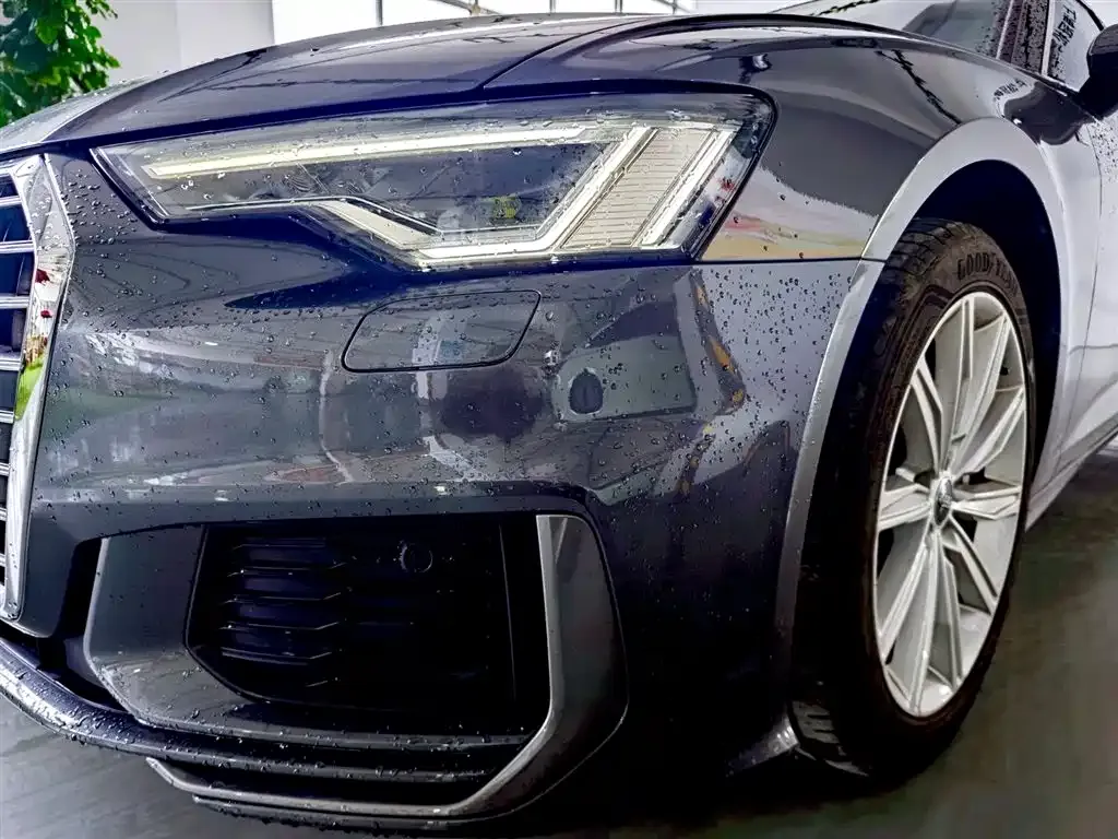 Audi A6L — фото 6