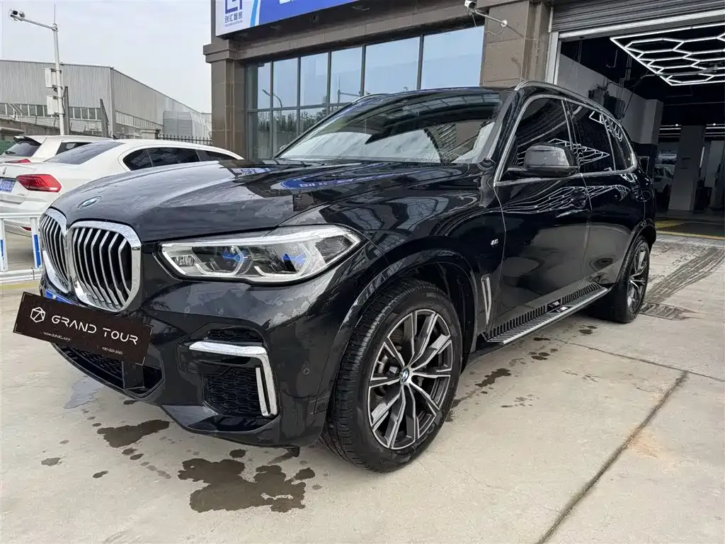 BMW X5 — фото 1