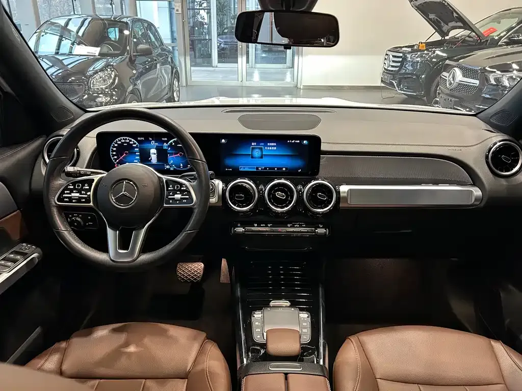 Mercedes-Benz GLB 2023 из CN, фото 9