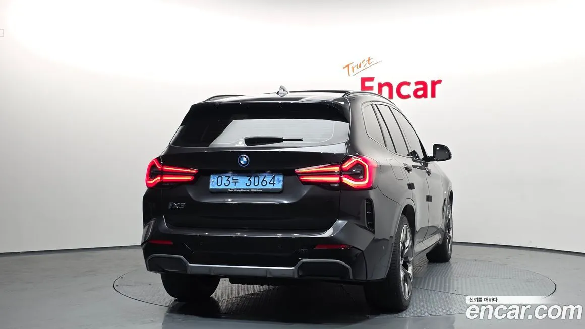 BMW iX3 2023 из KR, фото 4