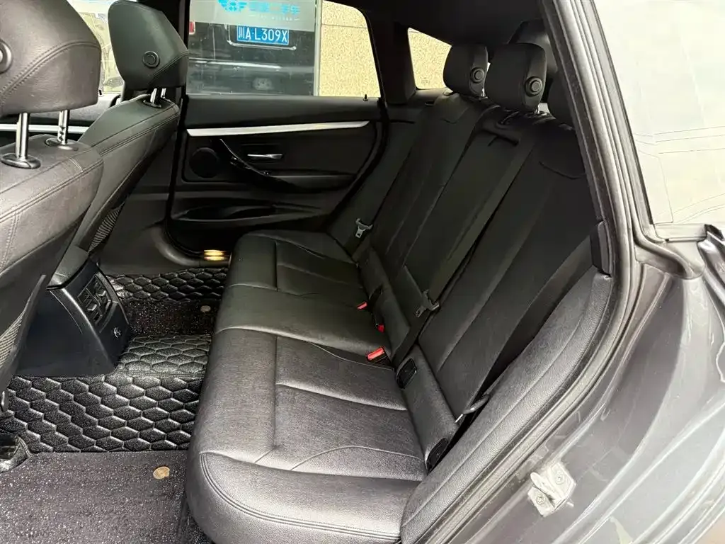 BMW 3 Series GT 2021 из CN, фото 9