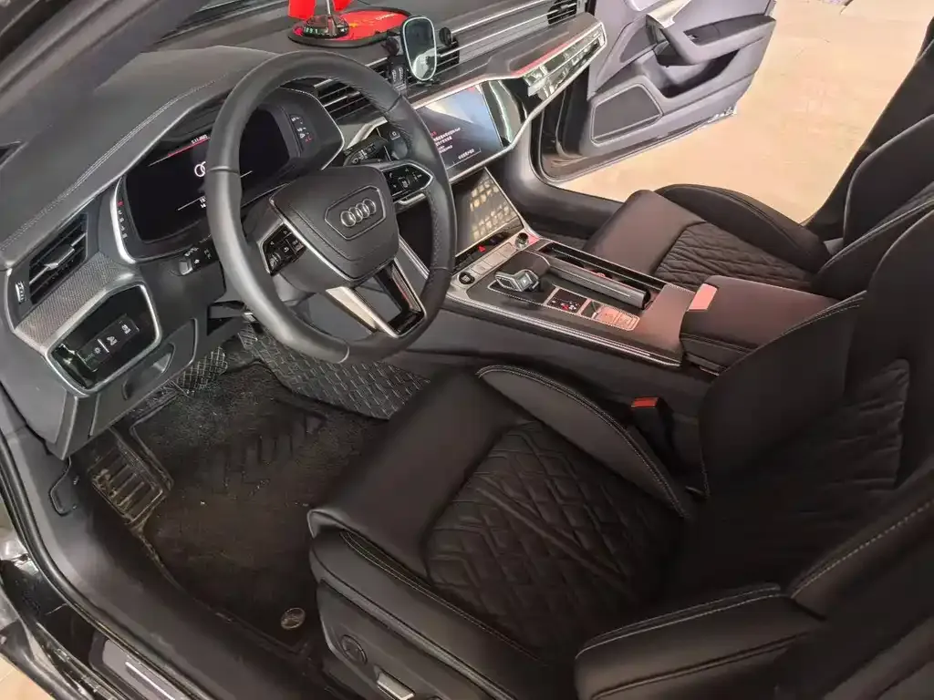 Audi A6L 2025 из CN, фото 3