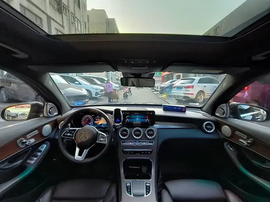 Mercedes-Benz GLC 2021 из CN, фото 2