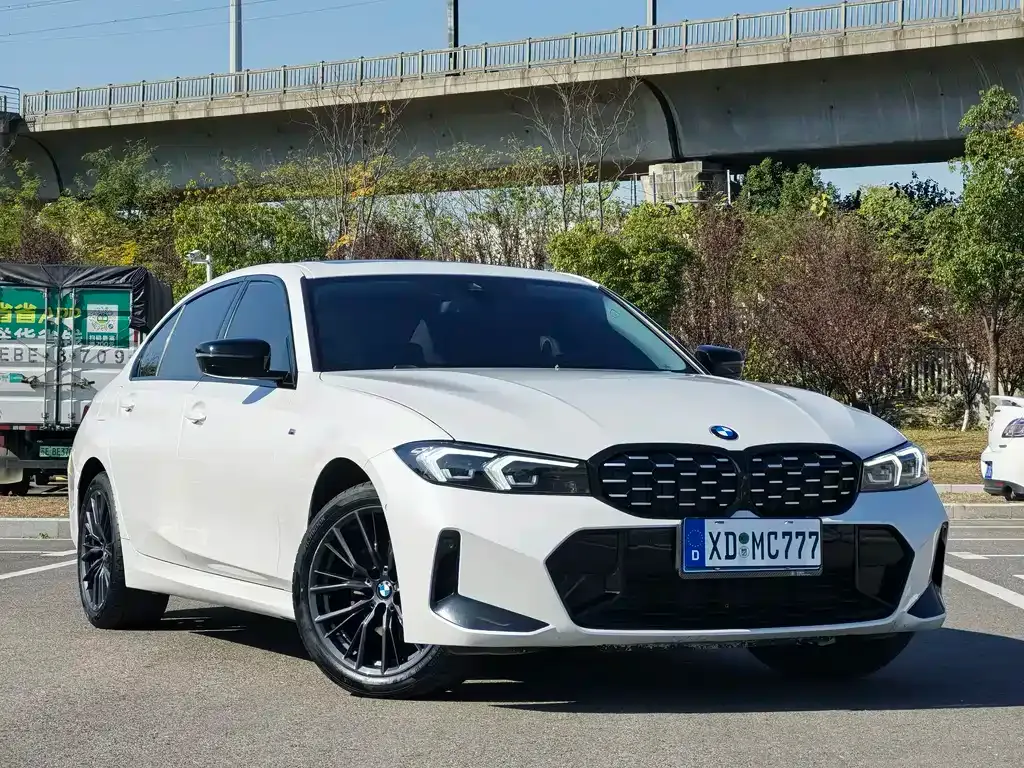 BMW 3 Series 2023 из CN, фото 4