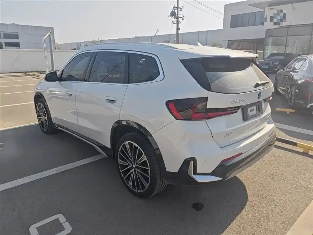BMW X1 2023 из CN, фото 5