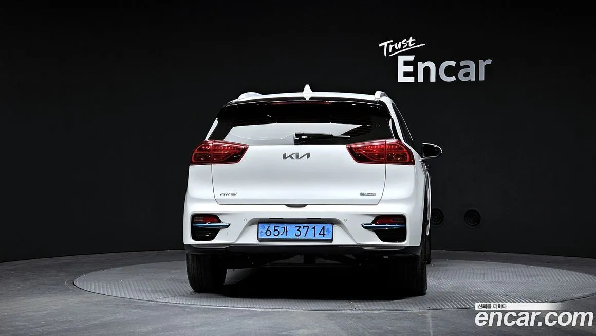Kia Niro — фото 4