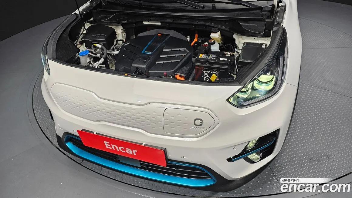 Kia Niro — фото 6