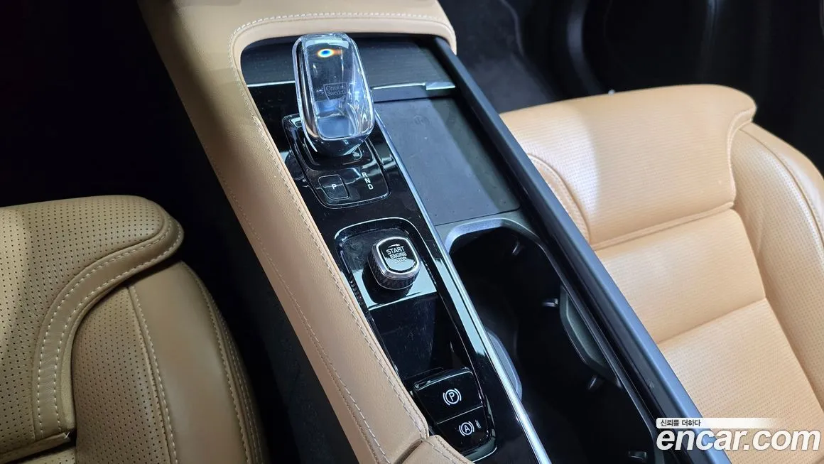 Volvo XC90 2022 из KR, фото 9