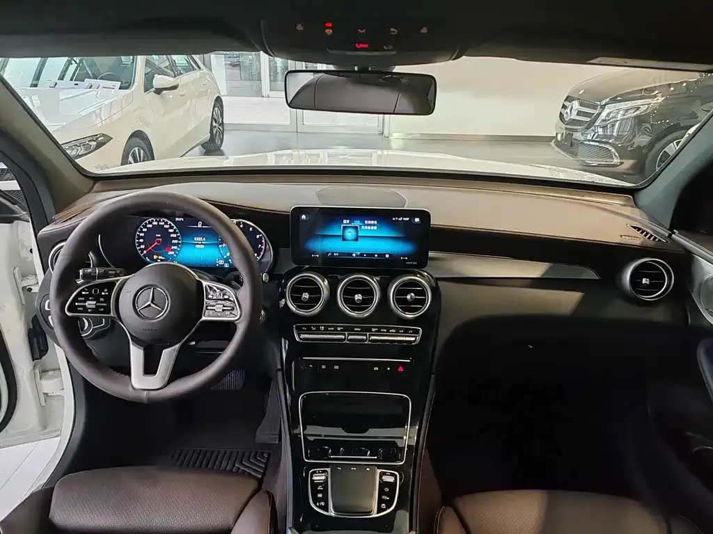 Mercedes-Benz GLC 2021 из CN, фото 10