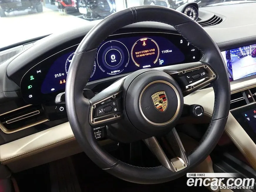Porsche Taycan 2021 из KR, фото 10