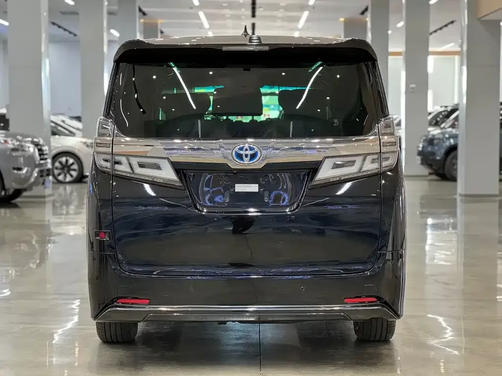 Toyota Vellfire 2022 из CN, фото 5