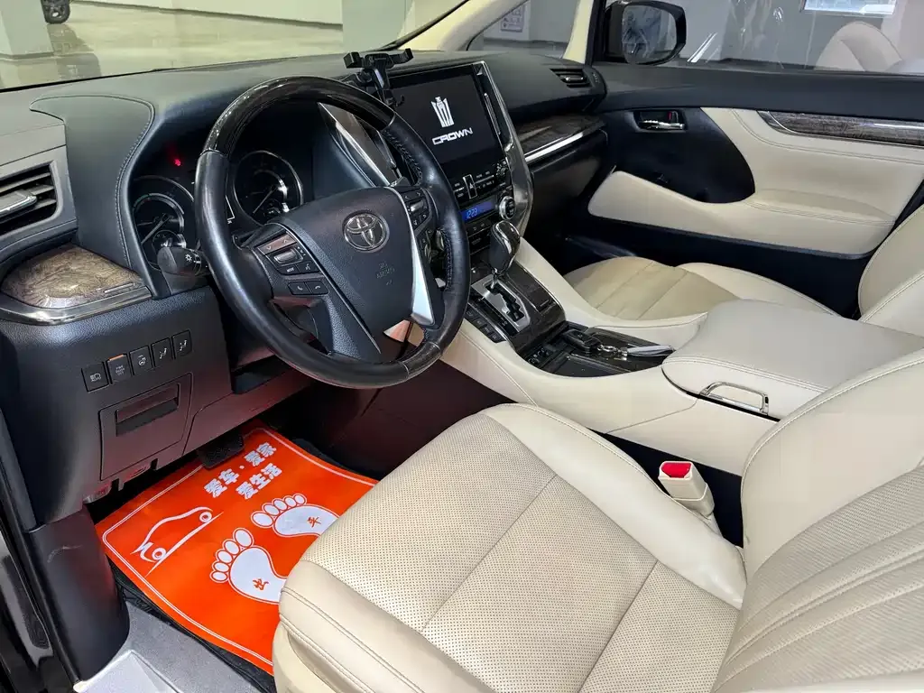 Toyota Vellfire 2022 из CN, фото 7