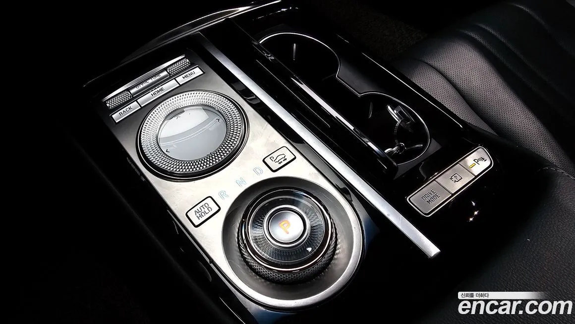 Genesis G80 — фото 9