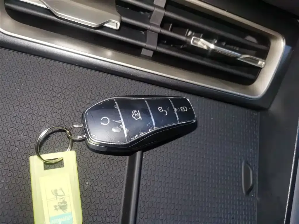 BYD Qin L 2024 из CN, фото 9